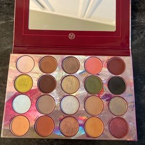 BH Cosmetics Royal Affair Palette